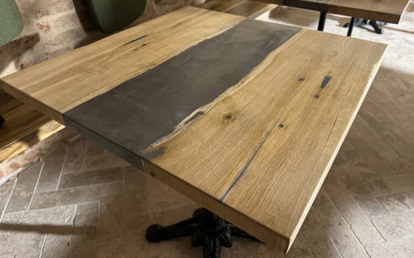 Venezia | Tavolo in bricola.